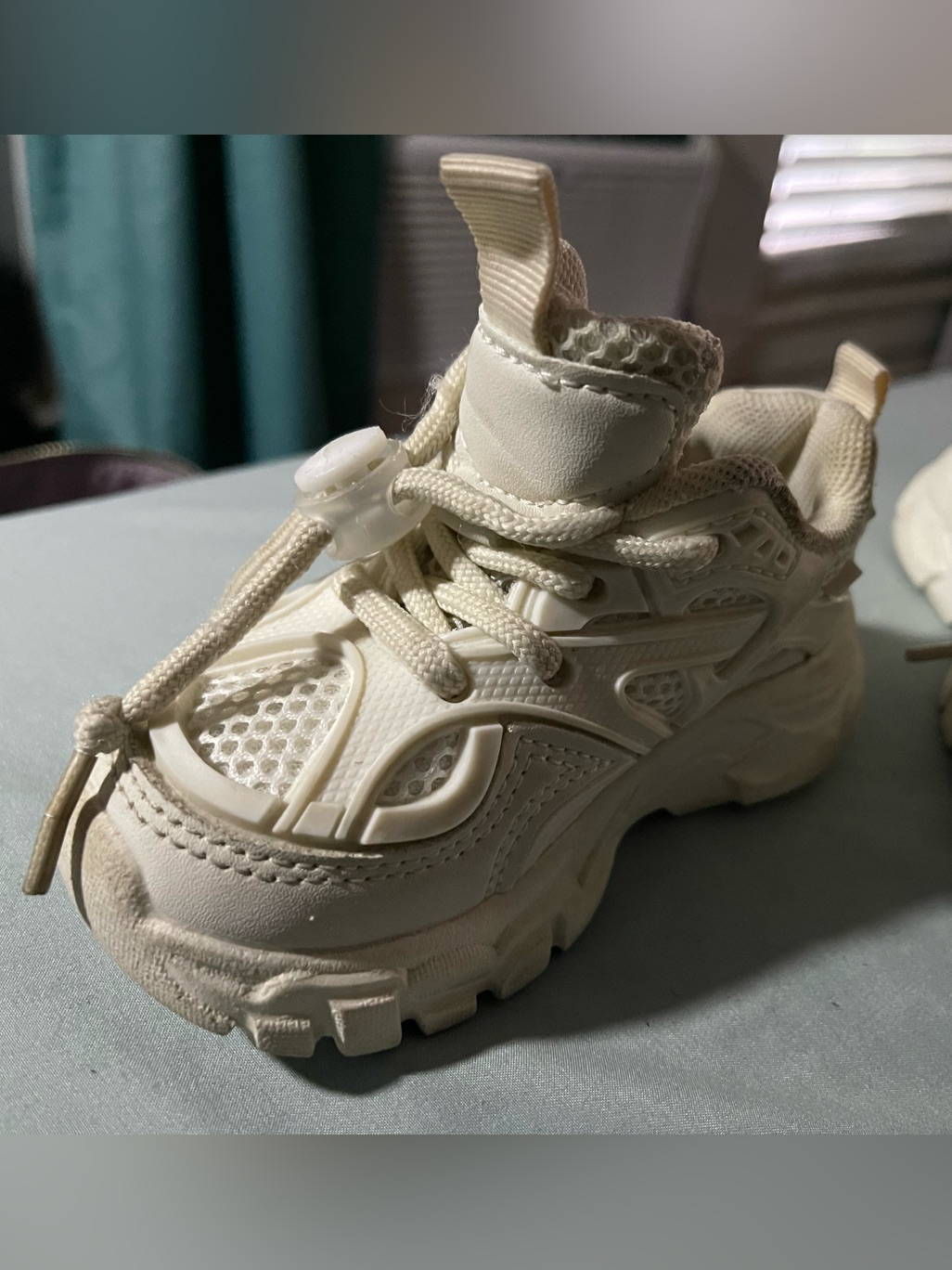 Calvin Klein Kids Cream/Beige Chunky Sneakers